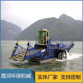 水面打撈船